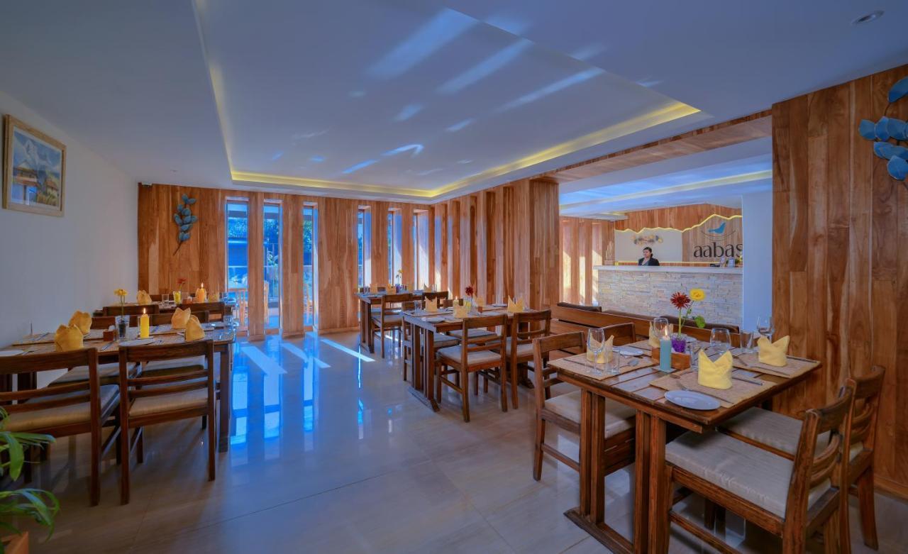 Aabas Pokhara By Barahi Hospitality Hotel Buitenkant foto